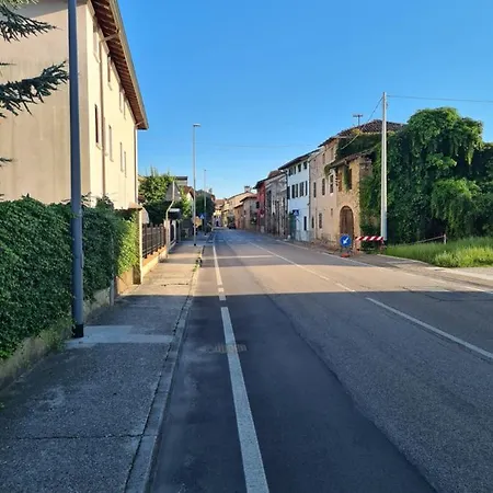 Apartamento Huisje In Italie Casarsa della Delizia